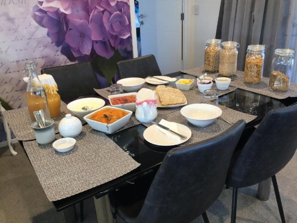 Sabai sabai 27 image 12